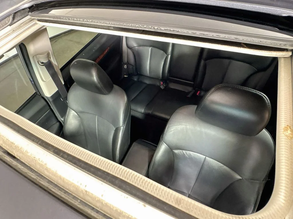 Used 2011 Gray Subaru 3.6R image 25