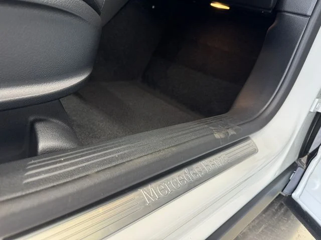New 2026 Polar White Mercedes-Benz GLA 250 image 42