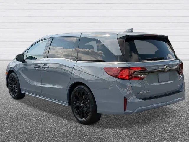 New 2026 Sonic Gray Pearl Honda Sport-L image 4