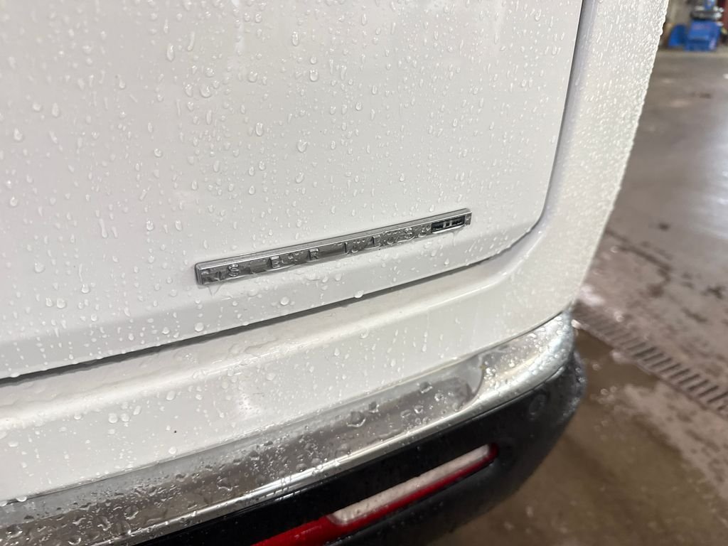 Used 2024 White Jeep Series II image 5