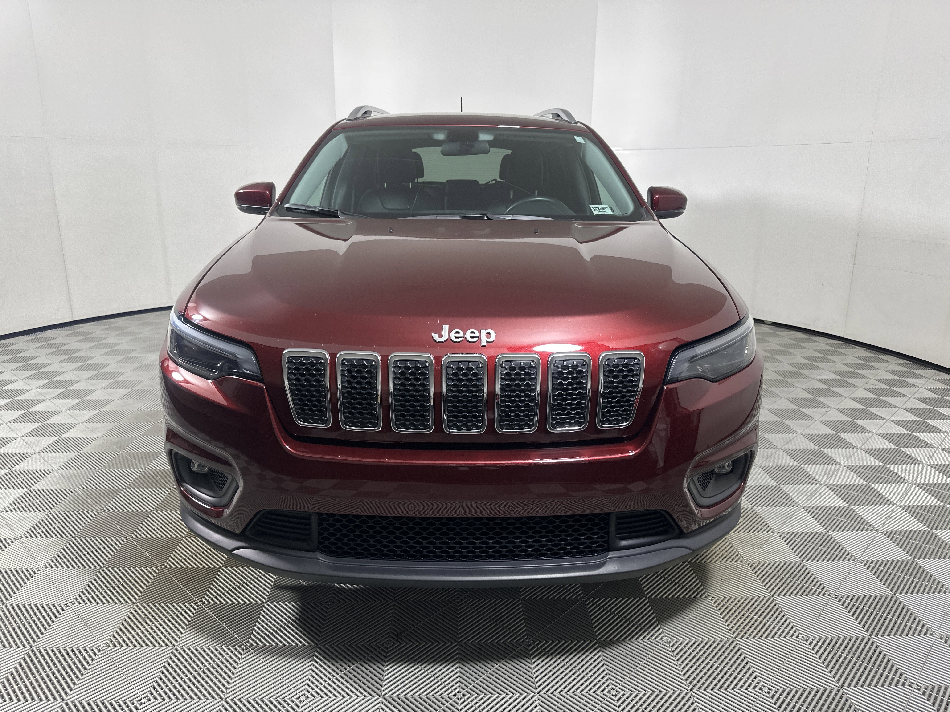 Used 2020 Jeep Cherokee Latitude Plus with VIN 1C4PJMLB2LD534064 for sale in Parkersburg, WV