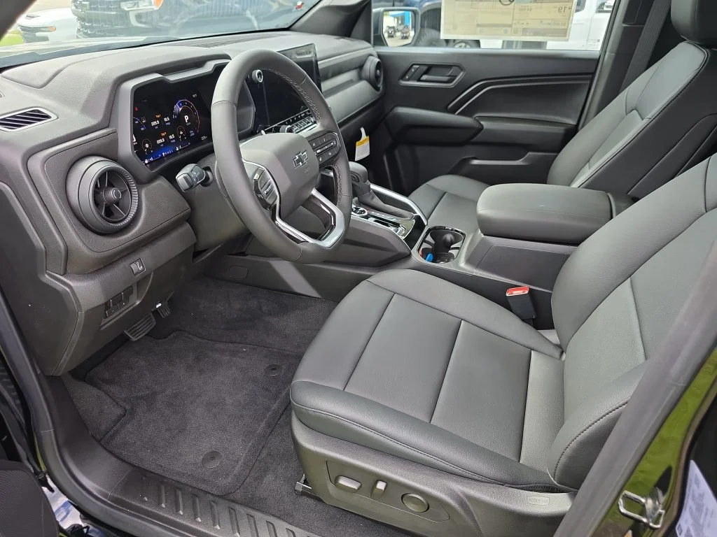 New 2026 Black Chevrolet Trail Boss image 10