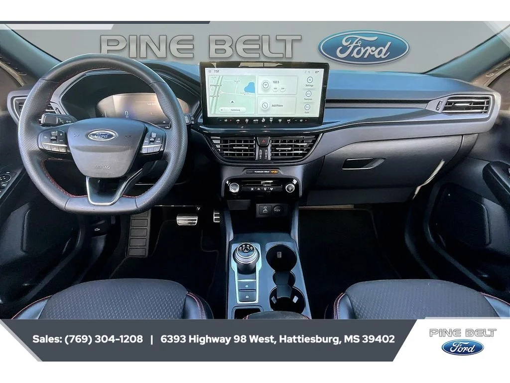 Used 2023 Vapor Blue Metallic Ford ST-Line image 13