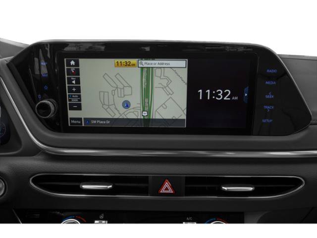 Used 2020 Quartz White Hyundai Limited image 19