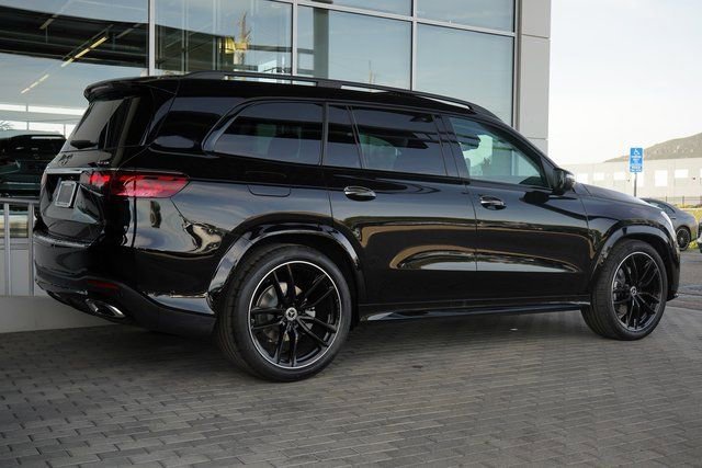 New 2026 Black Mercedes-Benz GLS 450 image 42