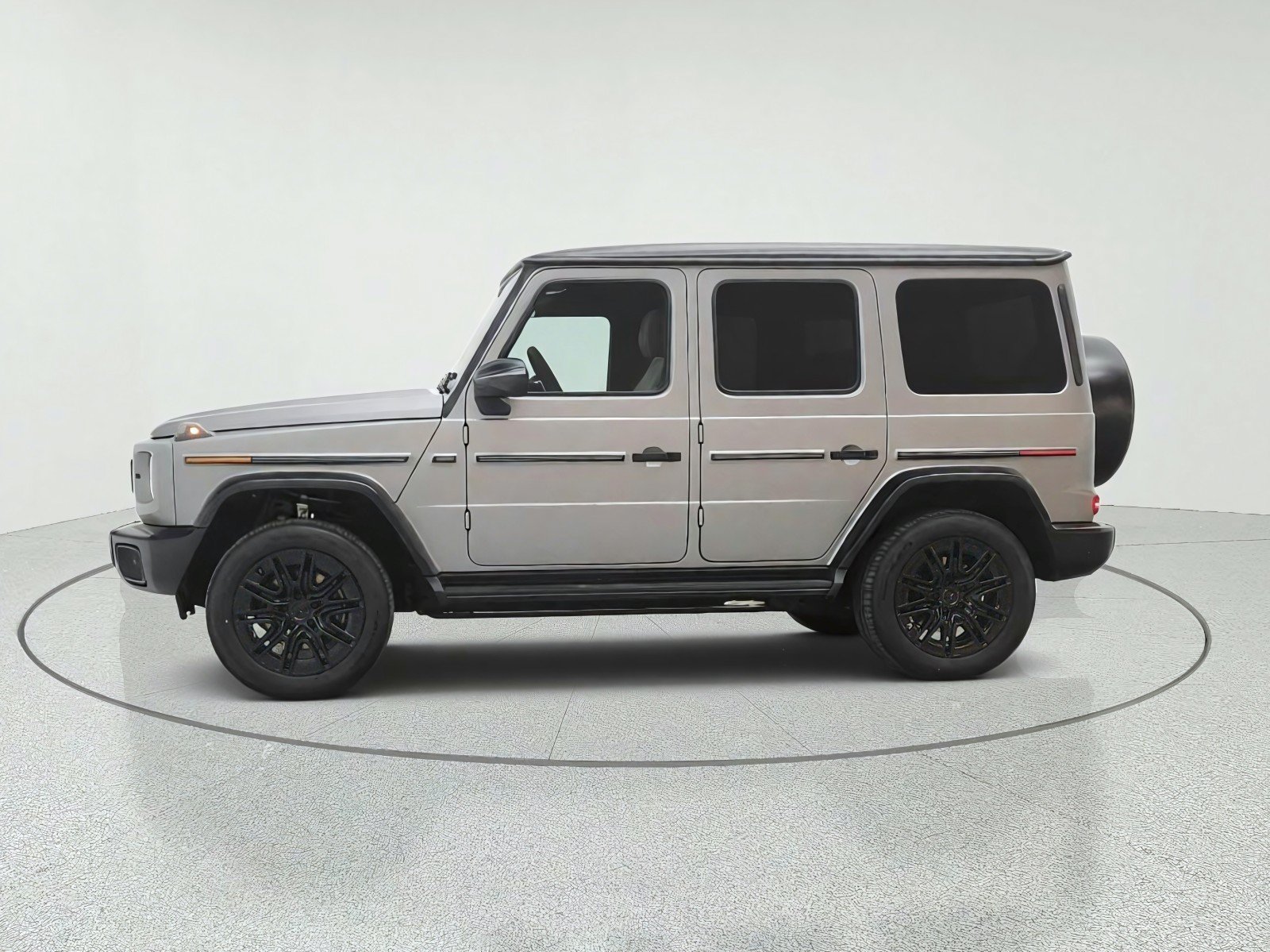 New 2027 MANUFAKTUR Platinum Magno Mercedes-Benz G 580e SUV image 29