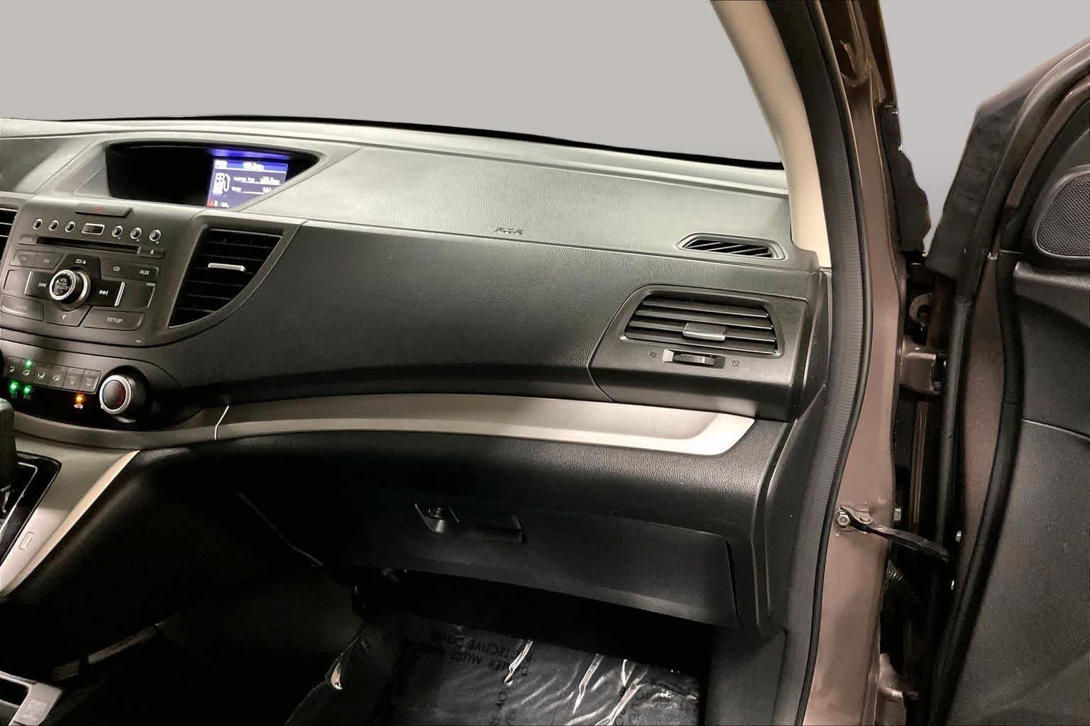 Used 2014 Urban Titanium Metallic Honda EX image 19