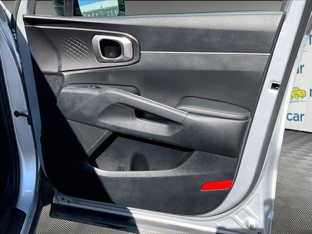 Used 2021 Sparkling Silver Kia S image 12