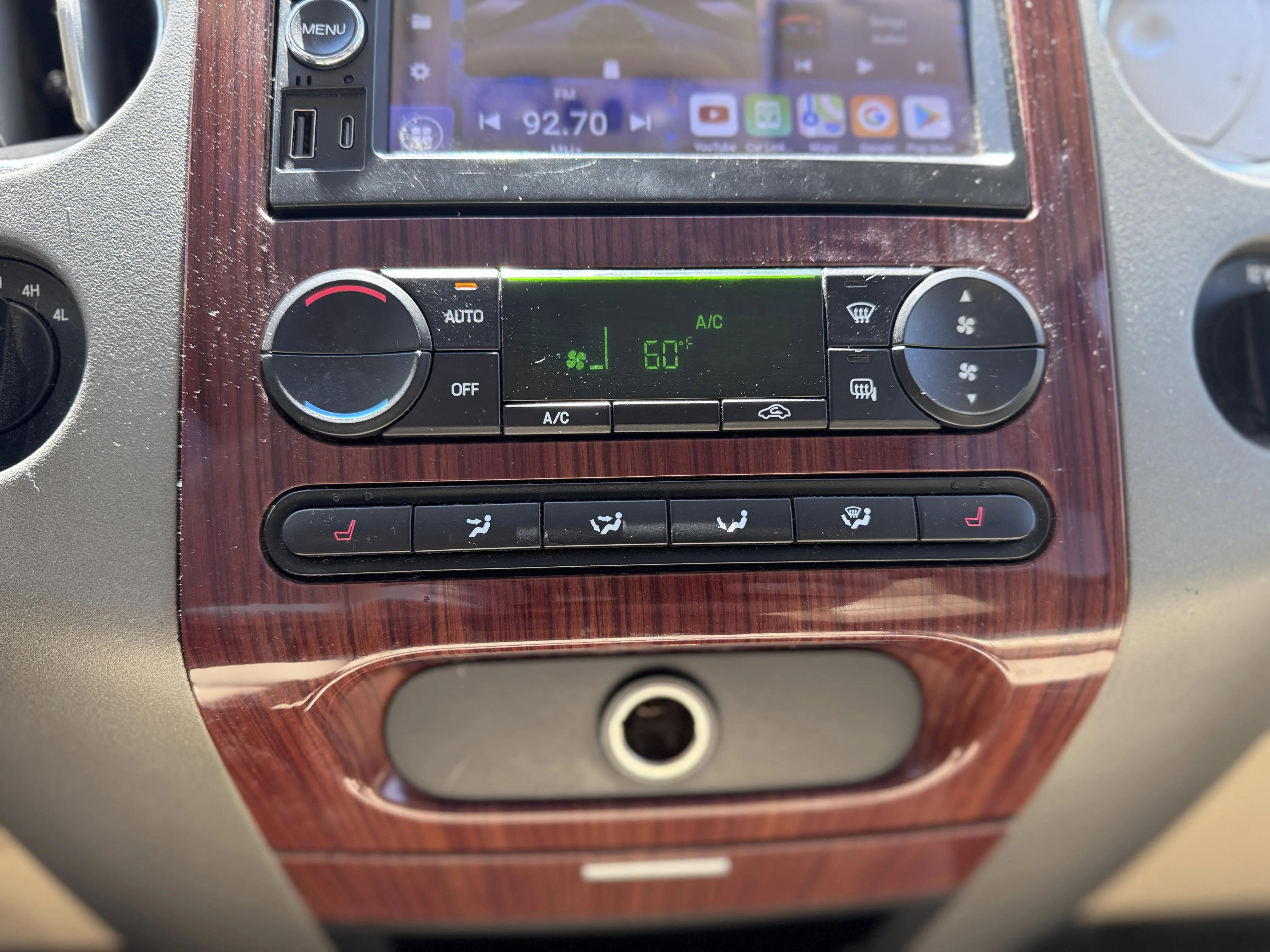Used 2008  Ford FX4 image 27