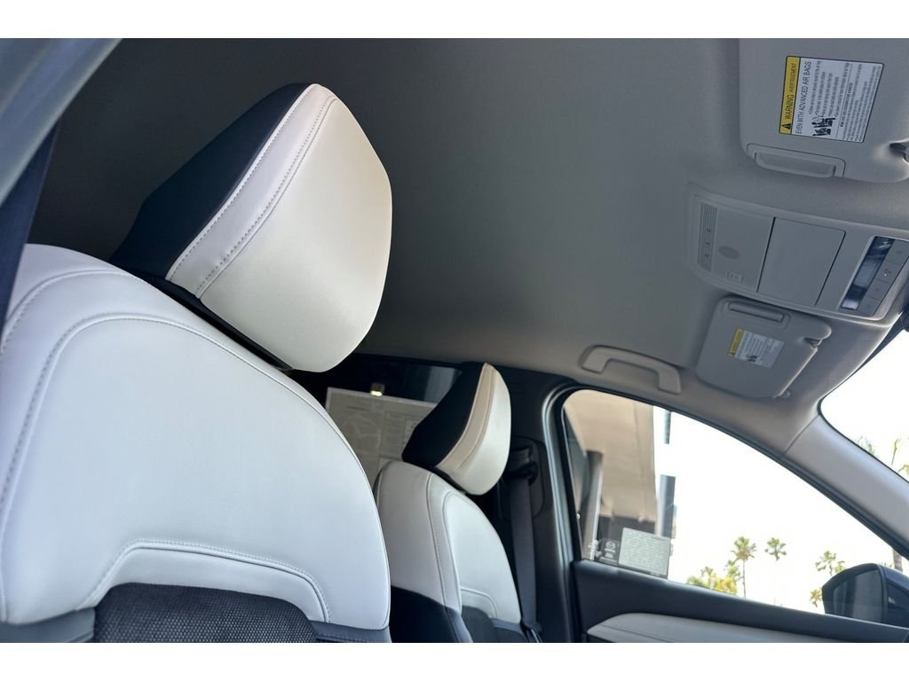 New 2026 Machine Gray Metallic Mazda 2.5 S Select AWD image 16