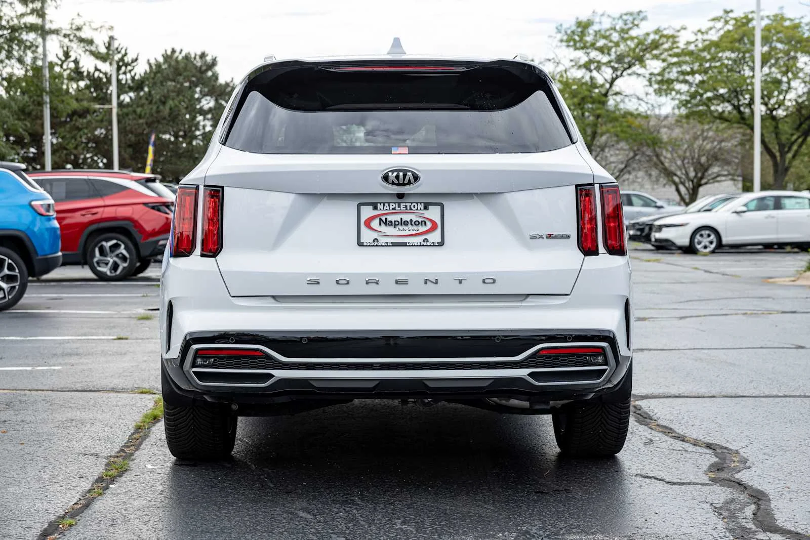 Used 2021 Glacial White Pearl Kia SX Prestige image 6
