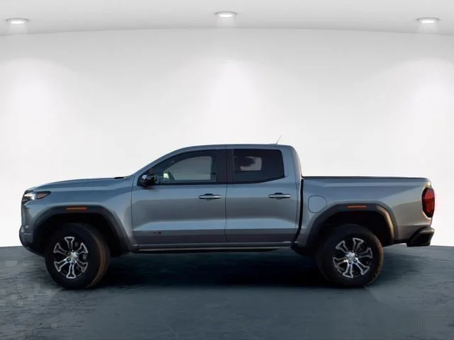Used 2025 Silver GMC AT4 image 16