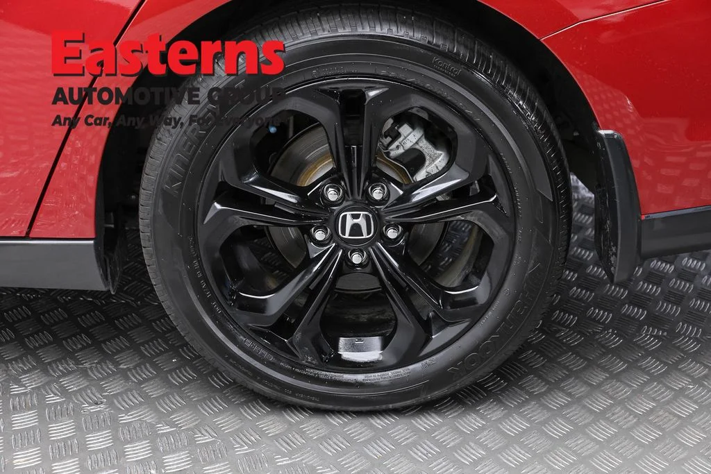 Used 2025 Red Honda SE image 8