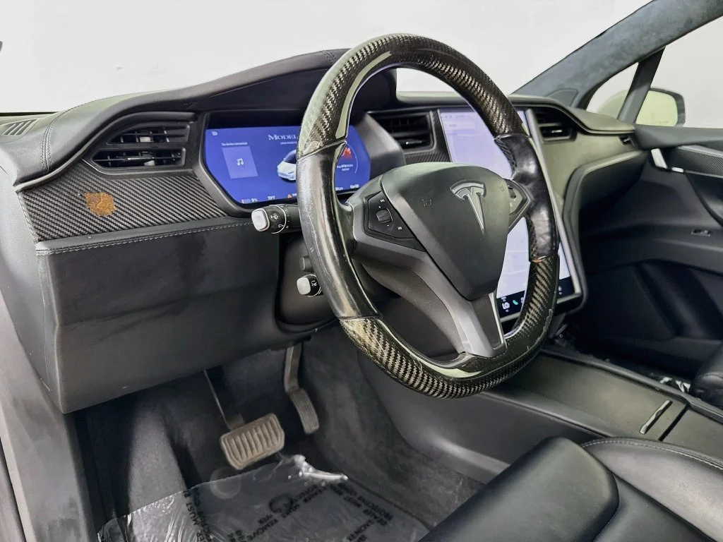 Used 2020 White Tesla Long Range image 9