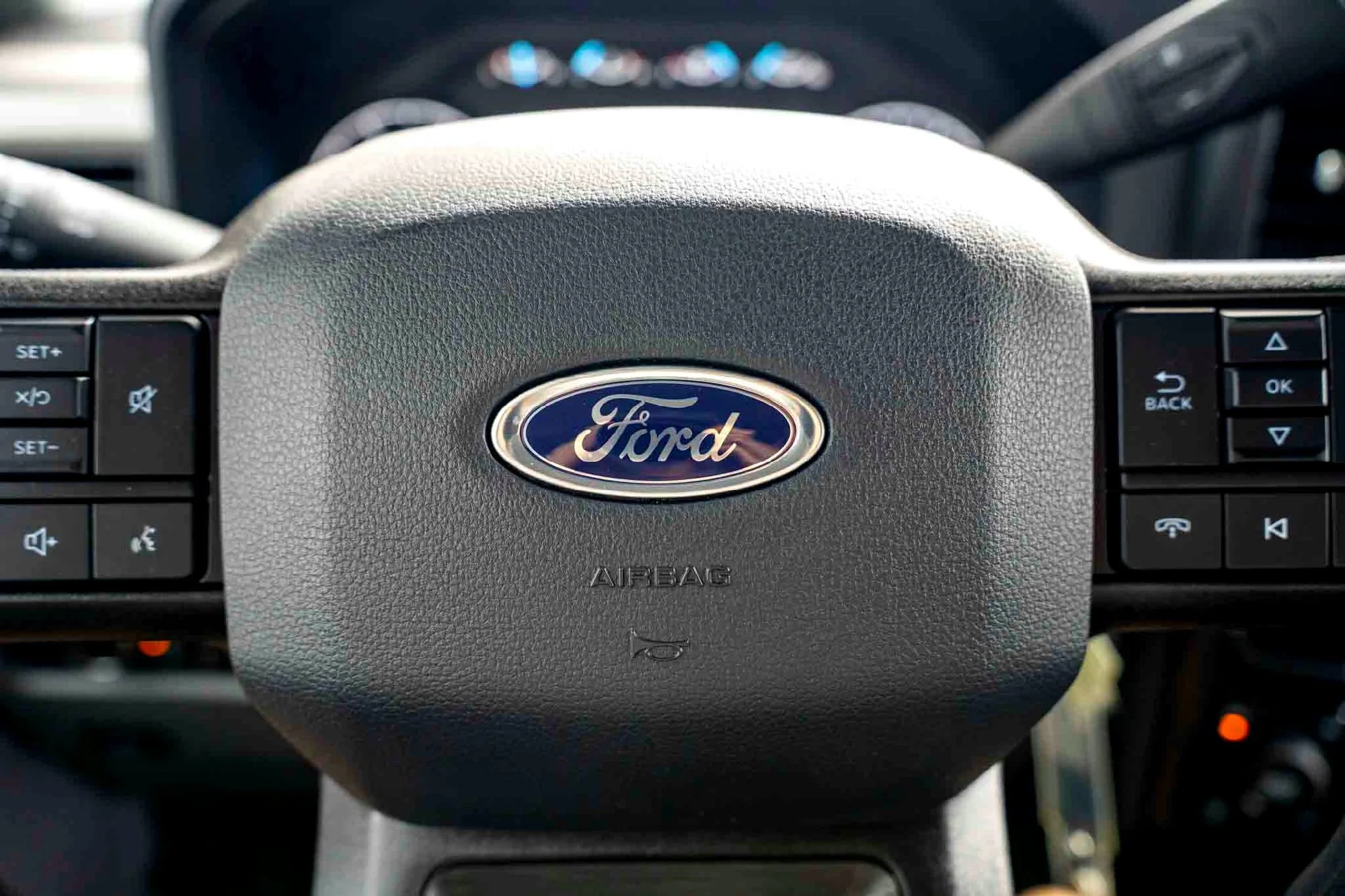 New 2026 Oxford White Ford XL image 12