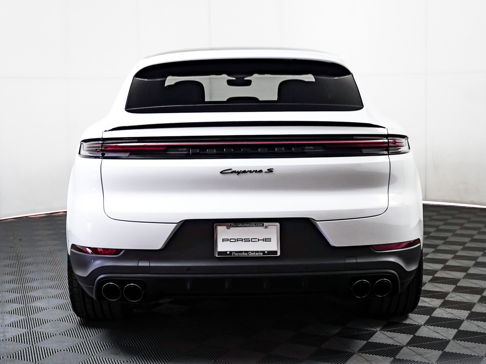 2026 Porsche Cayenne Coup S - Photo 11