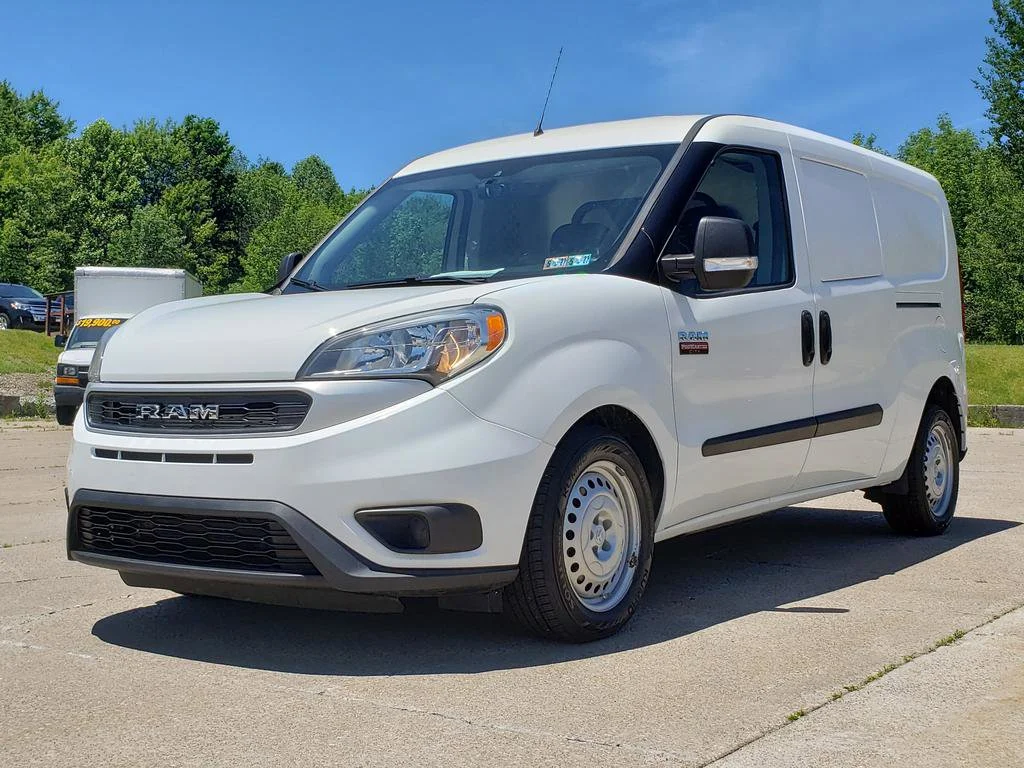 Used 2022 Bright White Ram Tradesman image 7
