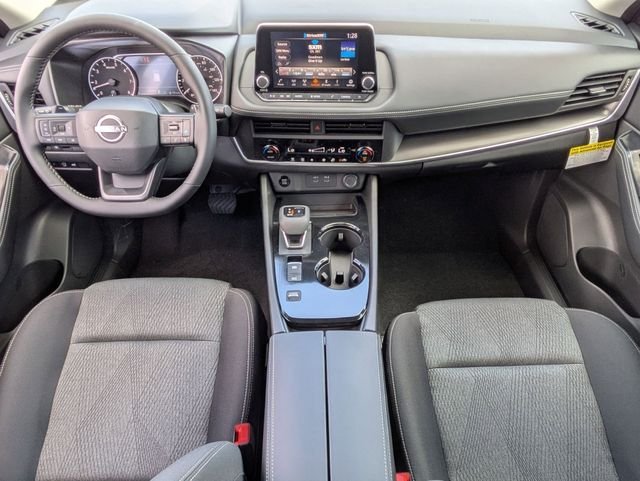 New 2026 Everest White Pearl TriCoat Nissan SV image 7