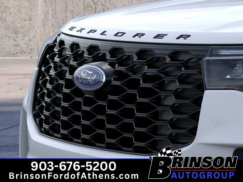 New 2026 Space White Metallic Ford ST-Line image 17