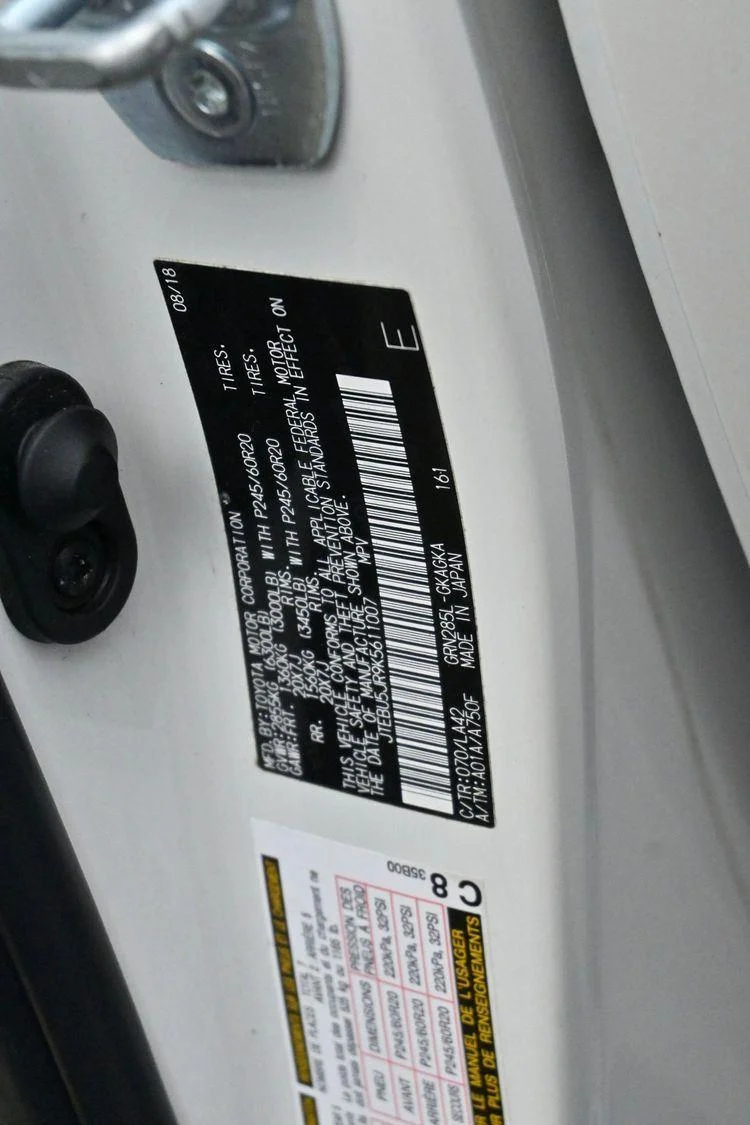 Used 2019 Blizzard Pearl Toyota Limited image 46