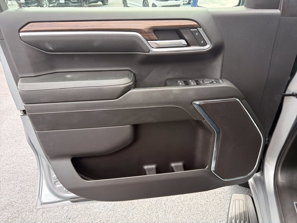 Used 2024 Gray Chevrolet LT image 12