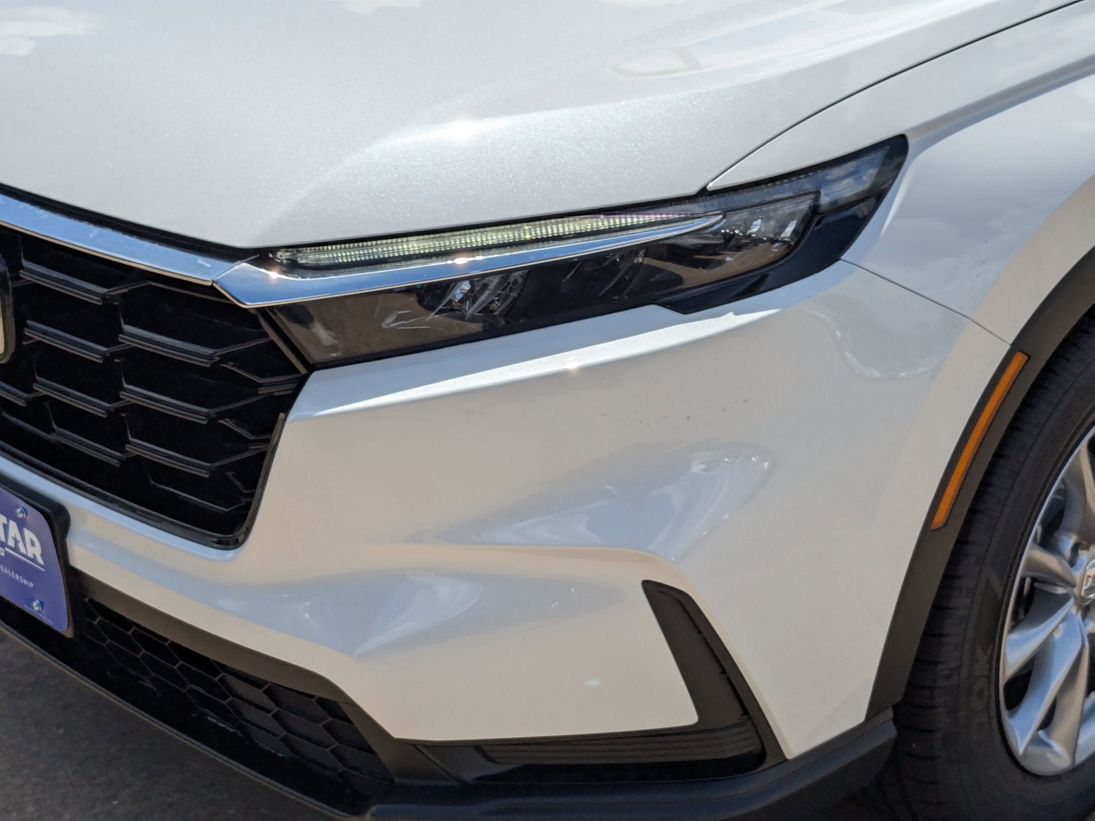 New 2026 Platinum White Pearl Honda EX image 9