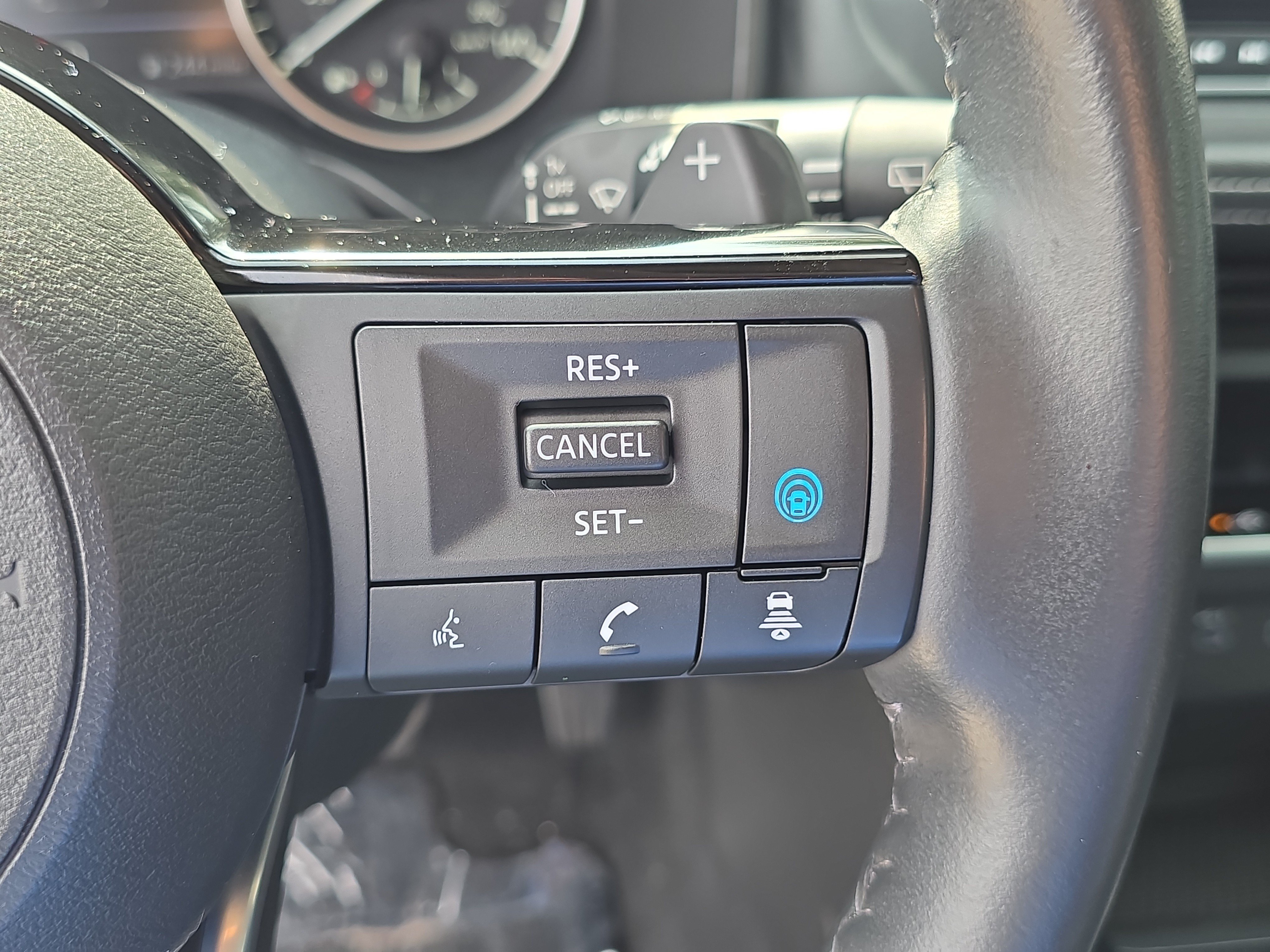 Used 2023 Super Black Nissan SV image 32