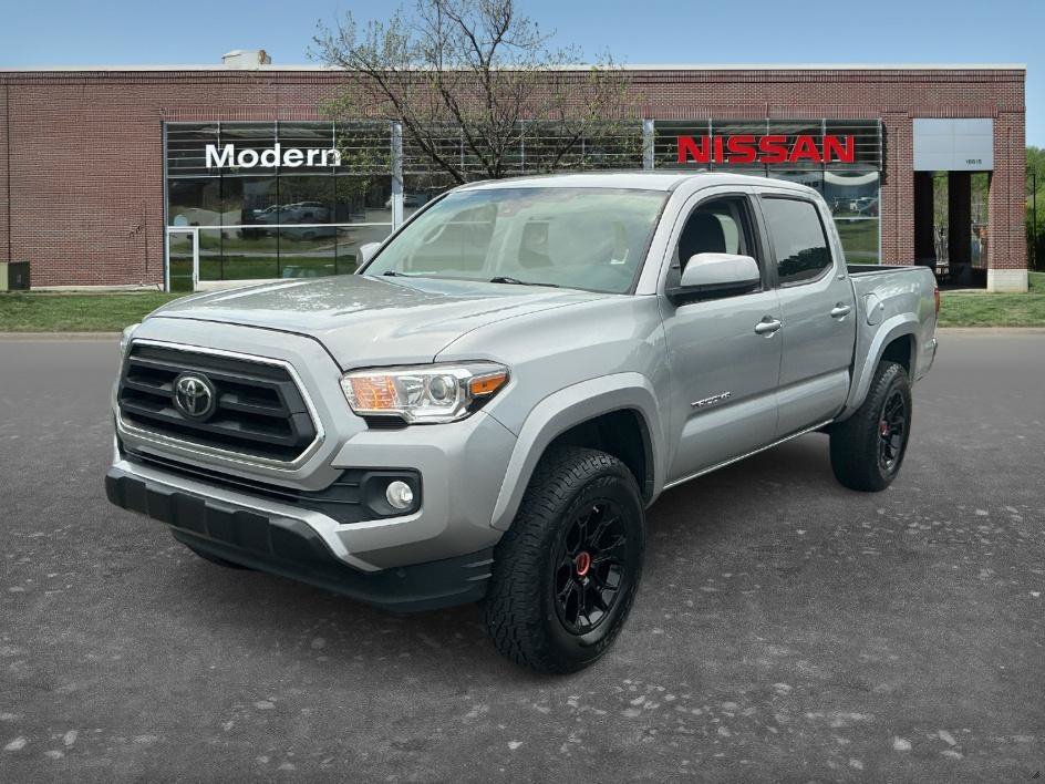 Used 2020 Silver Sky Metallic Toyota SR5 image 1