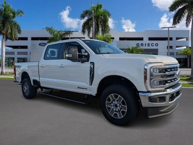 2026 Ford Super Duty F-250® Lariat®