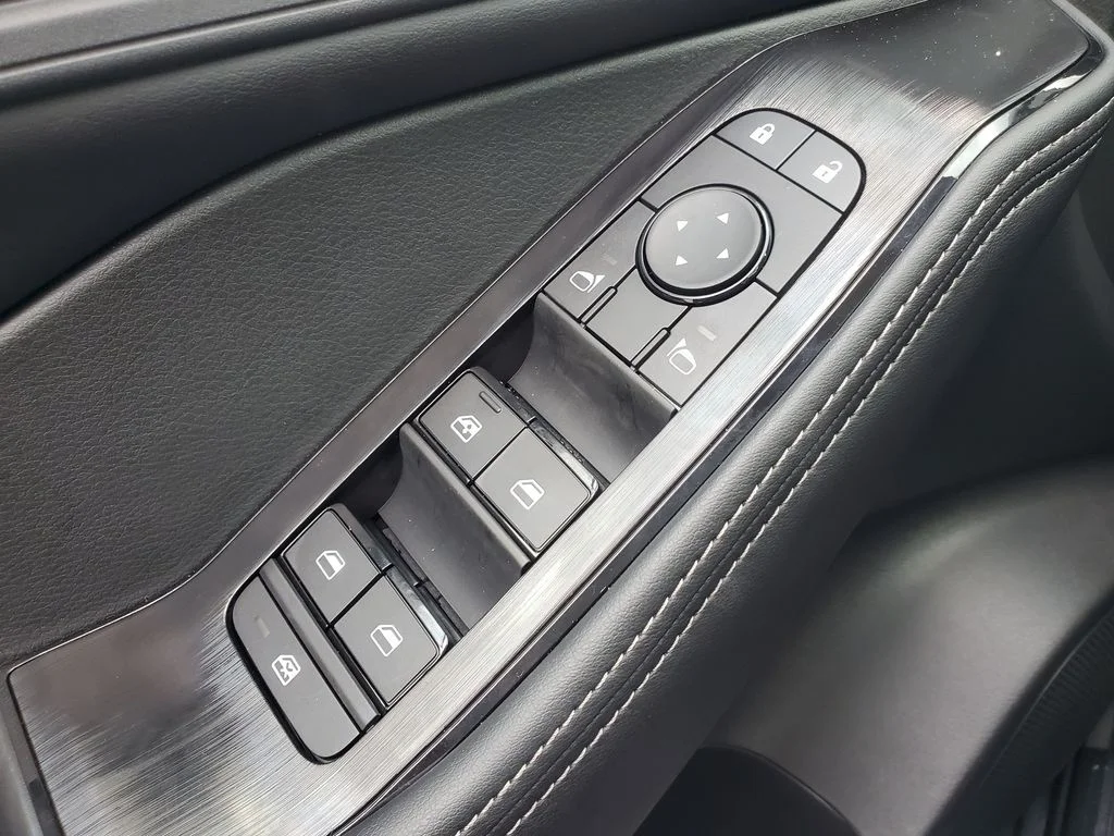 2026 Nissan Rogue SV - Photo 20