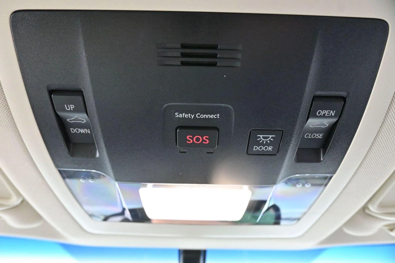 Used 2016 Atomic Silver Lexus F Sport image 32