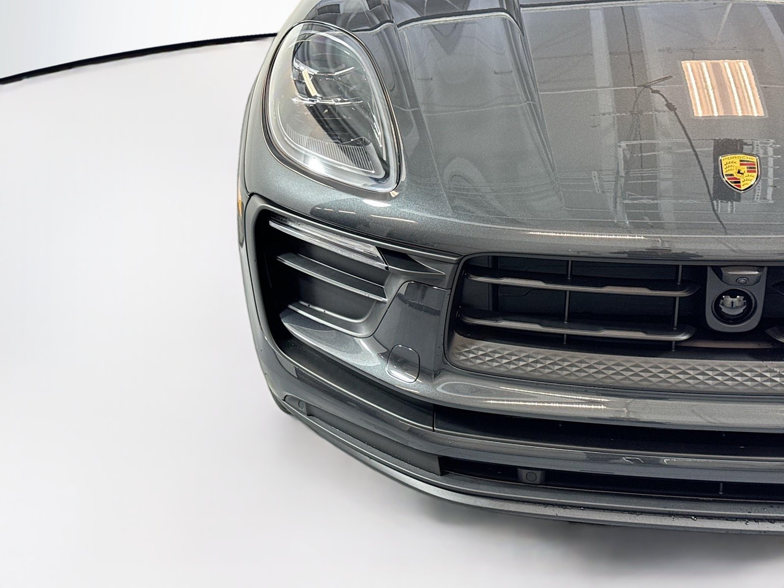 Used 2026 Volcano Grey Metallic Porsche  image 28
