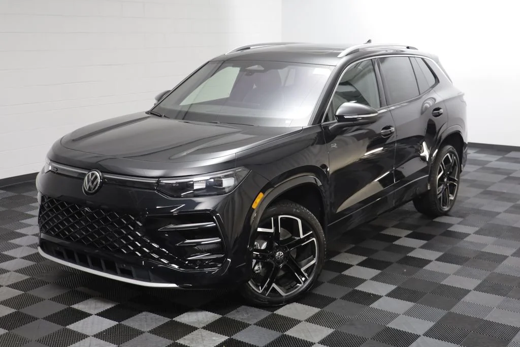 New 2026 Black Pearl Volkswagen 2.0T SEL R-Line Turbo image 2