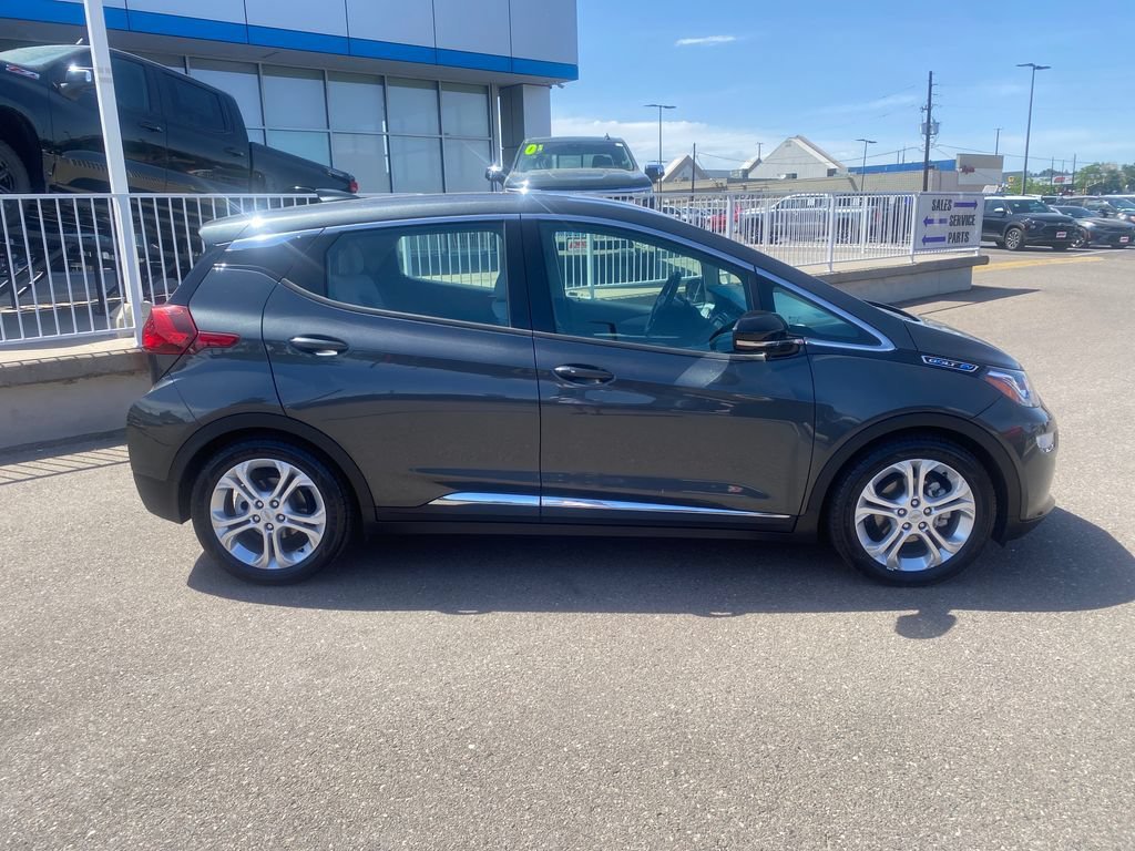 Used 2020 NIGHTFALL GRAY METALLIC Chevrolet LT image 6