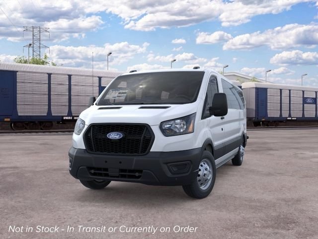 New 2026 Oxford White Ford  image 2