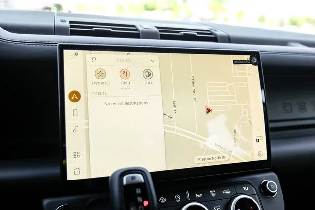 New 2026 Borasco Grey Land Rover X-Dynamic SE image 34
