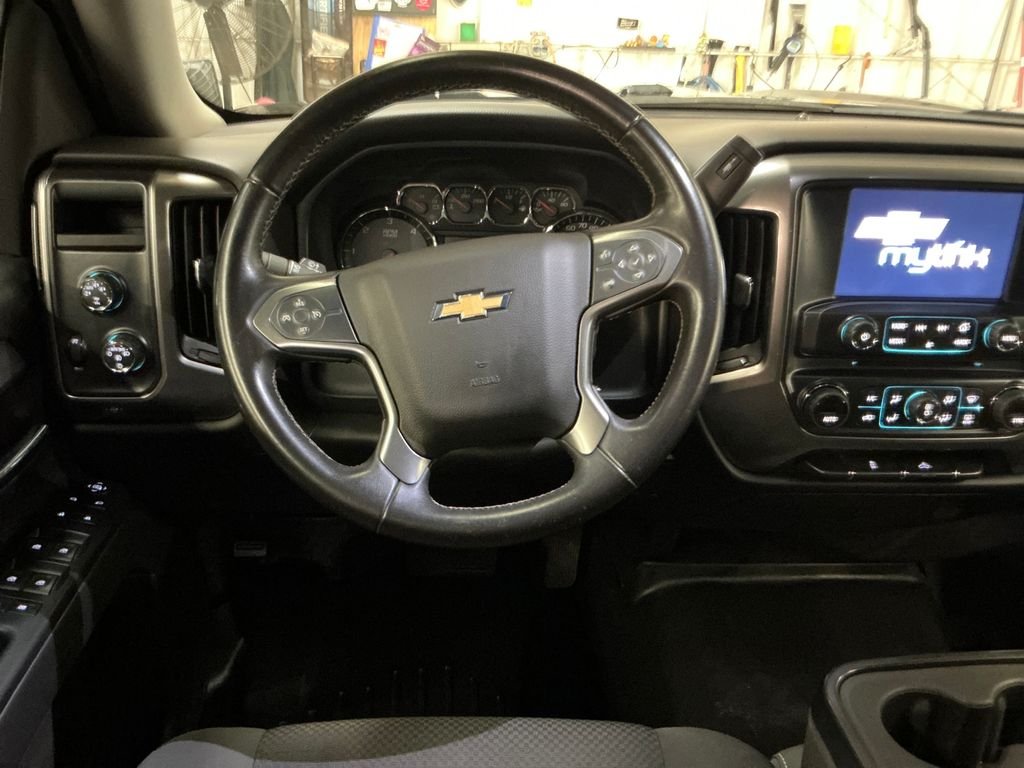 Used 2016 Gray Chevrolet LT image 17