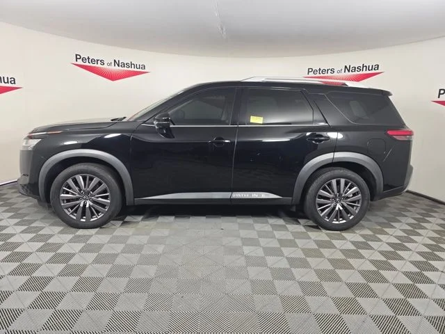 Used 2023 Black Nissan SL image 3