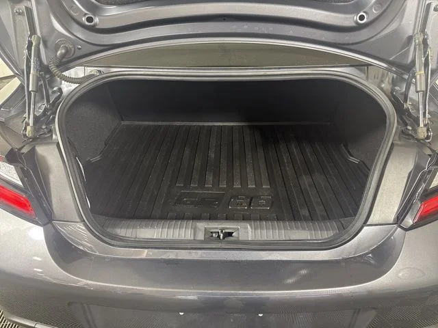 Used 2024 Pavement Toyota Base image 19
