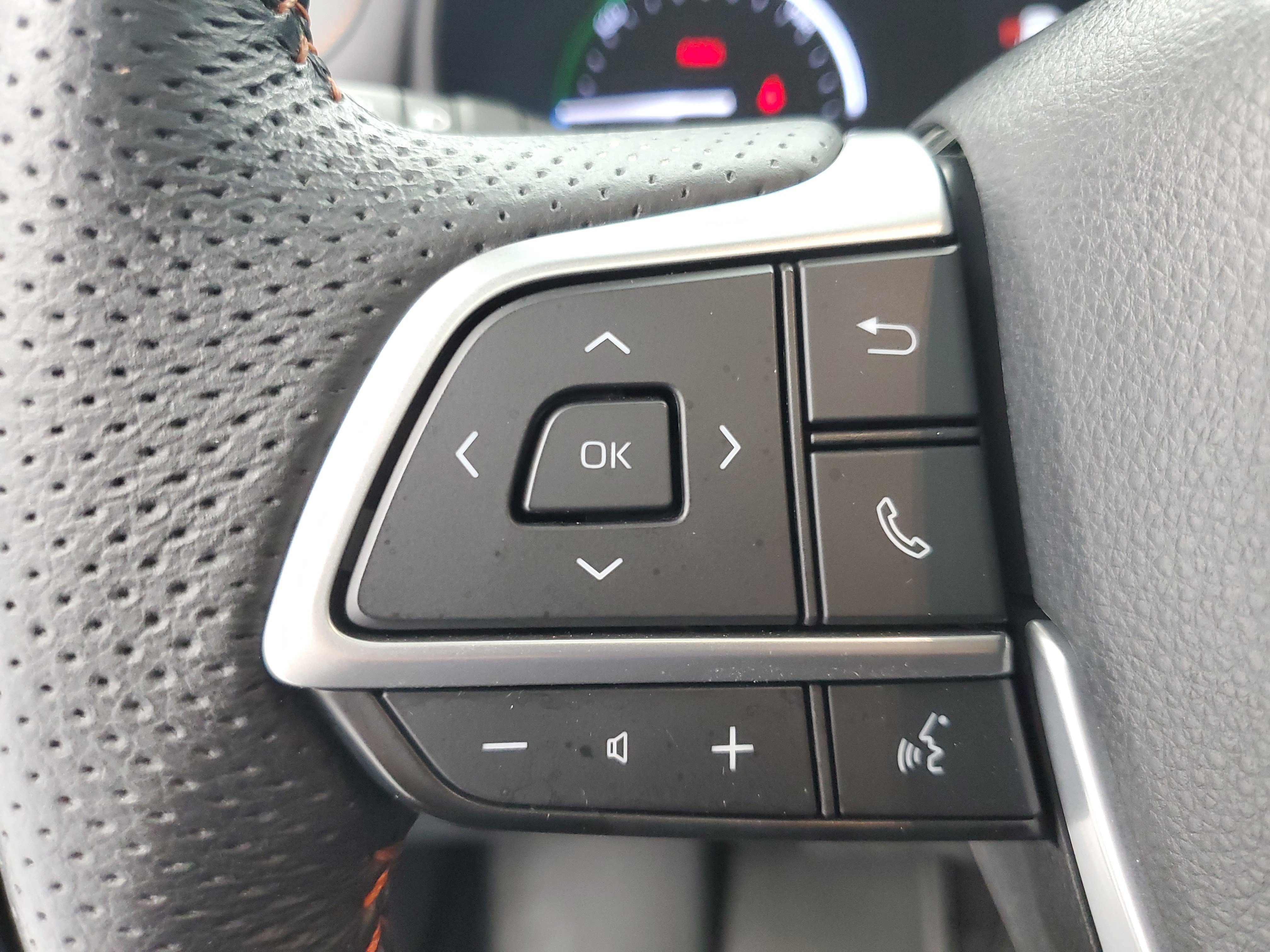 Used 2022 Predawn Gray Mica Toyota XSE image 22