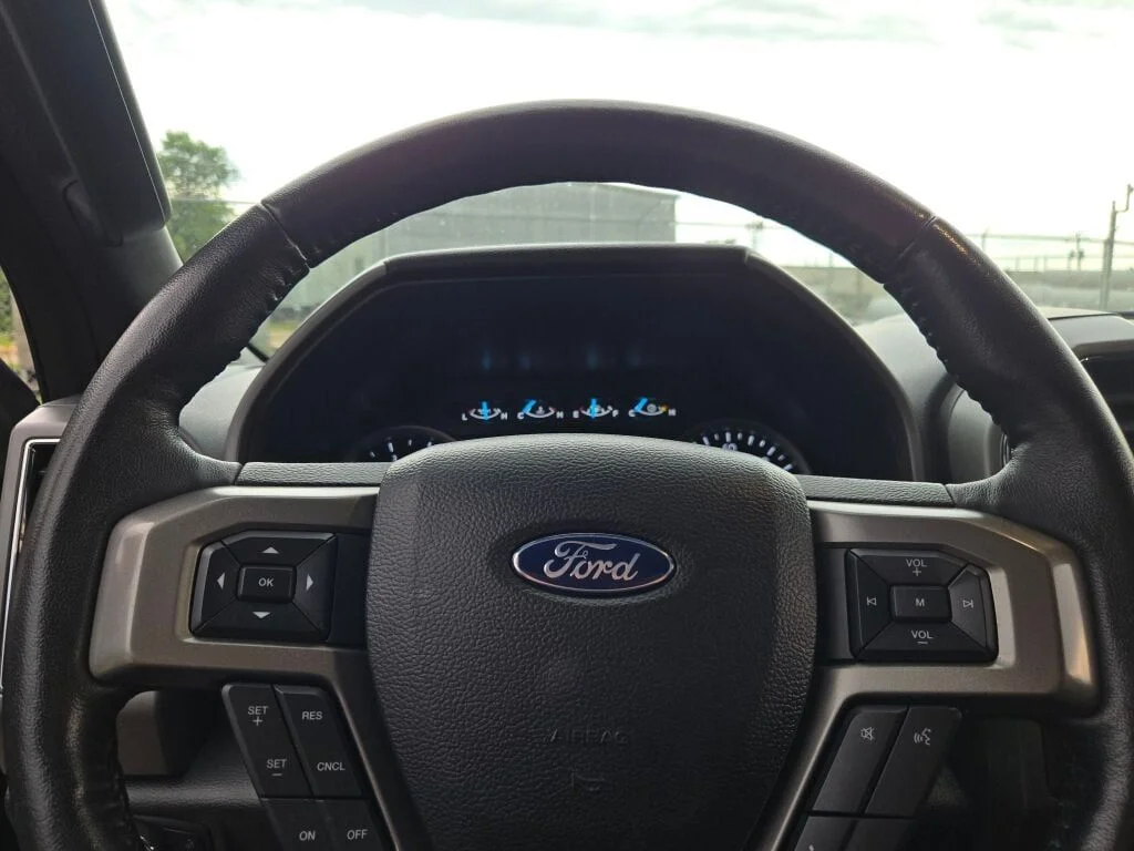 Used 2021 Black Ford XLT image 31