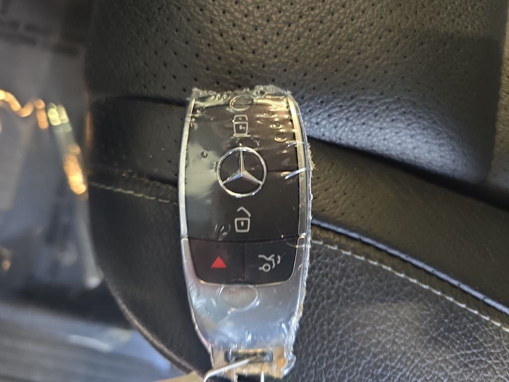 Used 2020 Silver Mercedes-Benz GLS 450 image 38