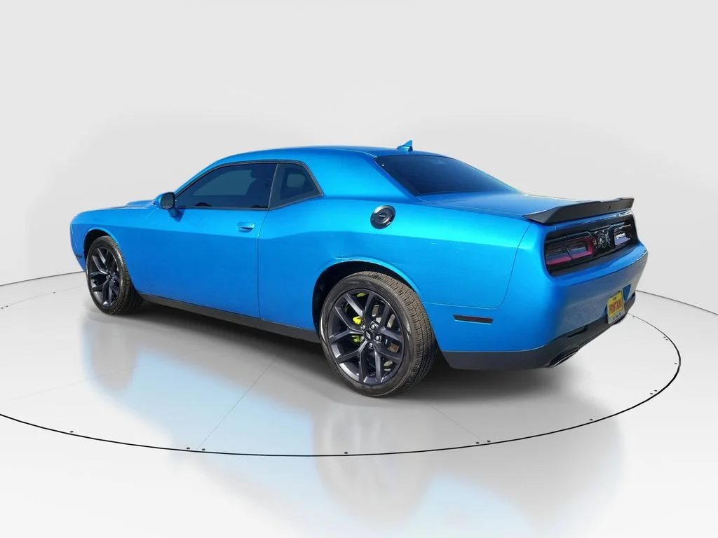 Certified Used 2019 Blue Dodge SXT image 3