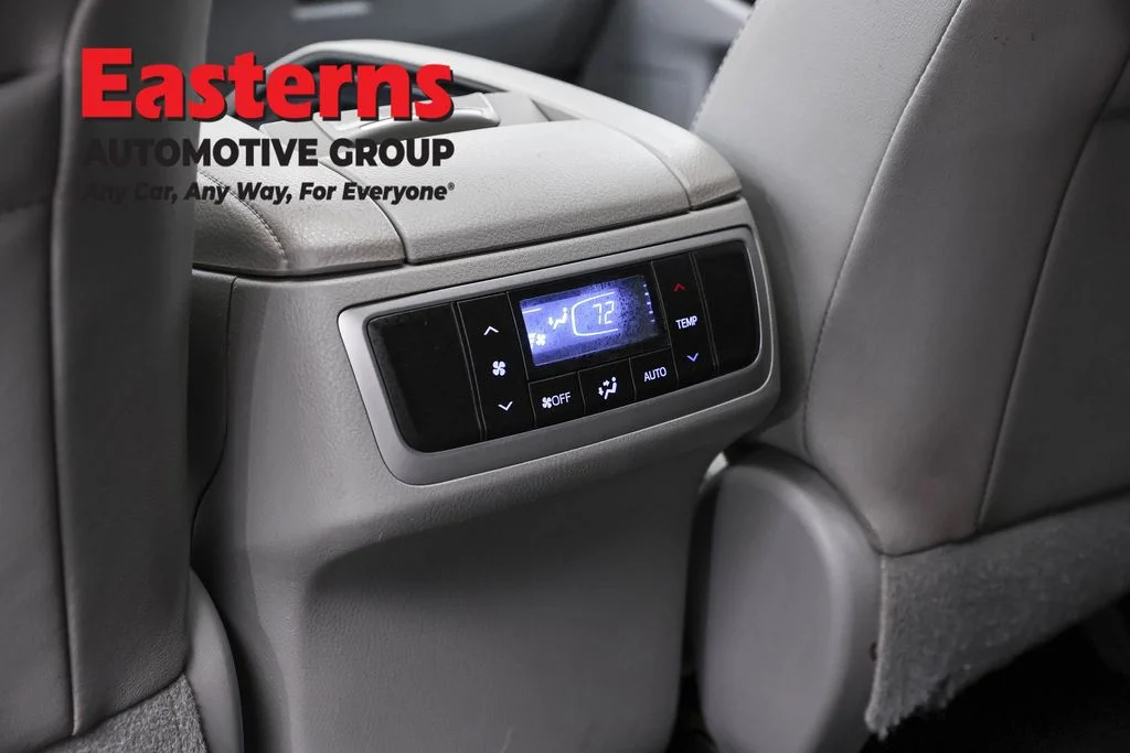 Used 2019 Black Toyota XLE image 23