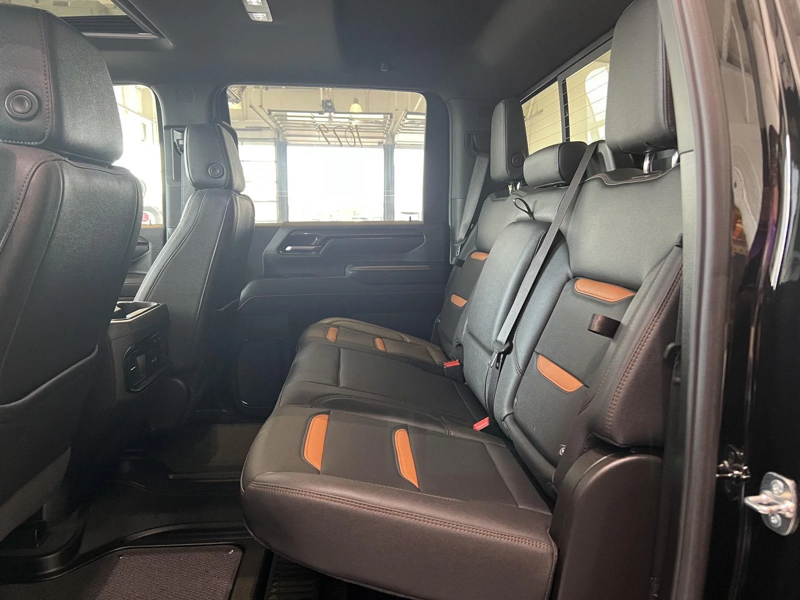 Used 2025 Onyx Black GMC AT4 image 19