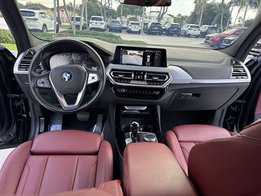 Used 2022 Jet Black BMW sDrive30i image 36
