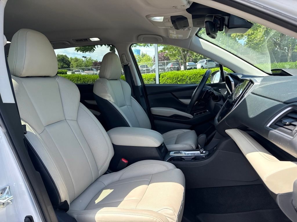 Used 2023 Crystal White Pearl Subaru Limited image 25