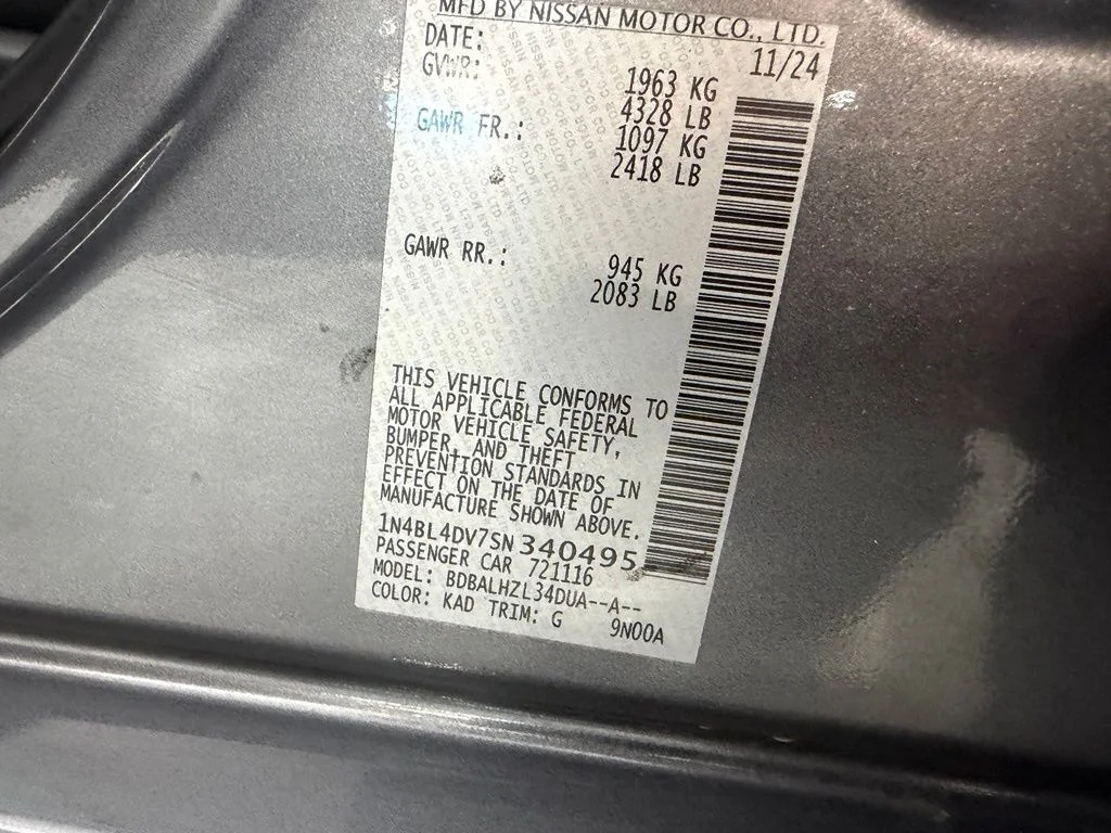 2025 Nissan Altima SV - Photo 35