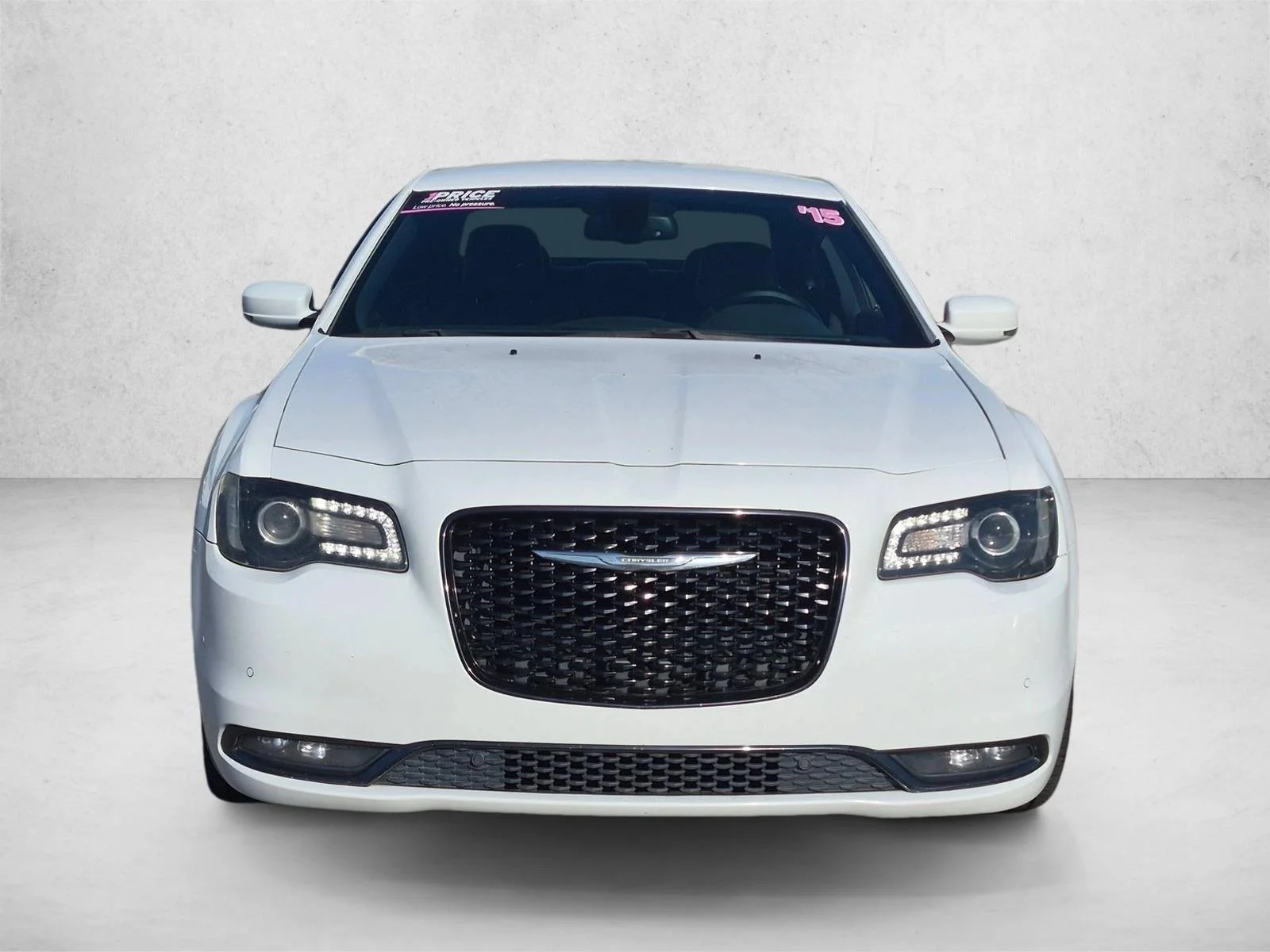 Used 2015 White Chrysler 300S image 2