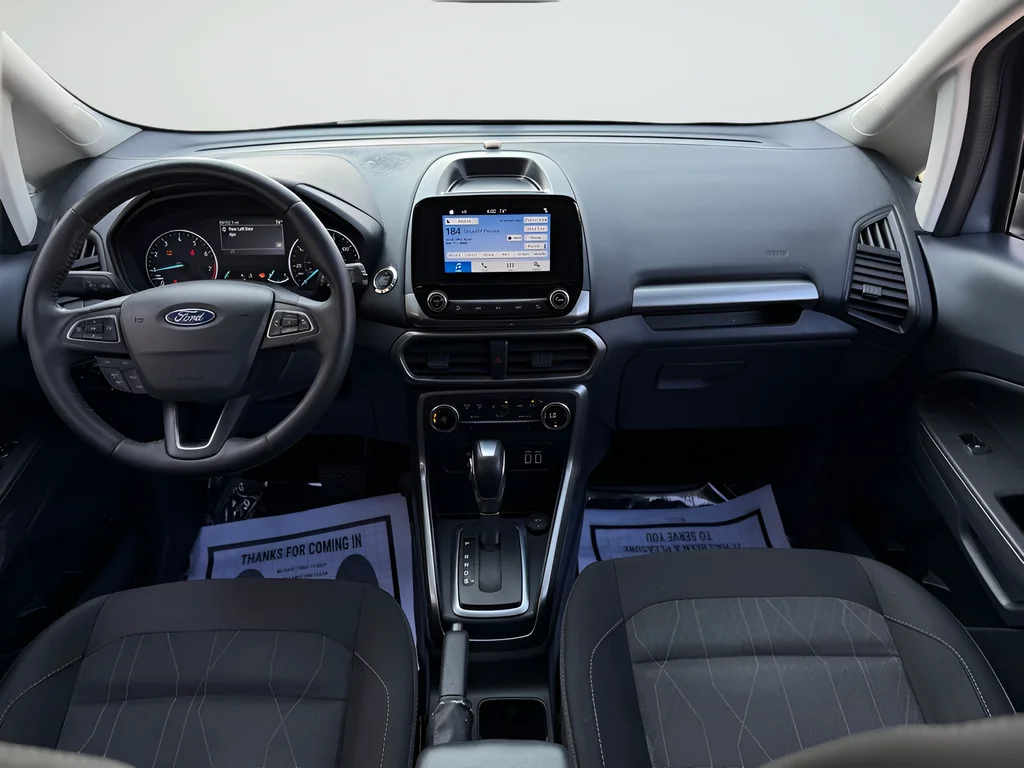 Used 2018 Gray Ford SE image 23